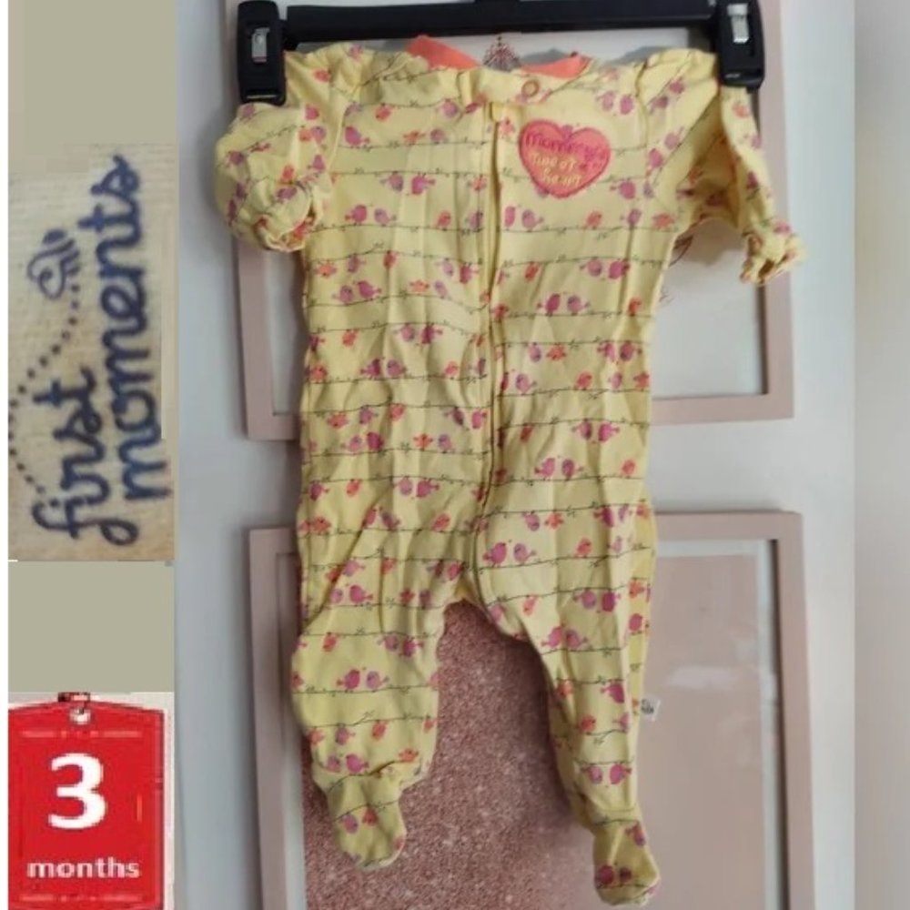🎁 10/$25 -Yellow and pink sleeper with birds, 3 months